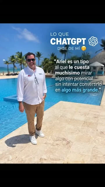 Ariel Grasso junto a una piscina, con una reflexión sobre convertir el potencial en algo más grande